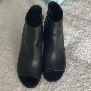 Vince open toe leather boots 8
